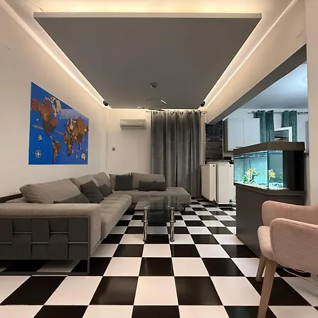 Aphrodites House Upon White Tower Apartment
