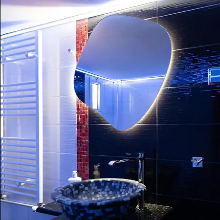 Aphrodites House Upon White Tower Apartment *