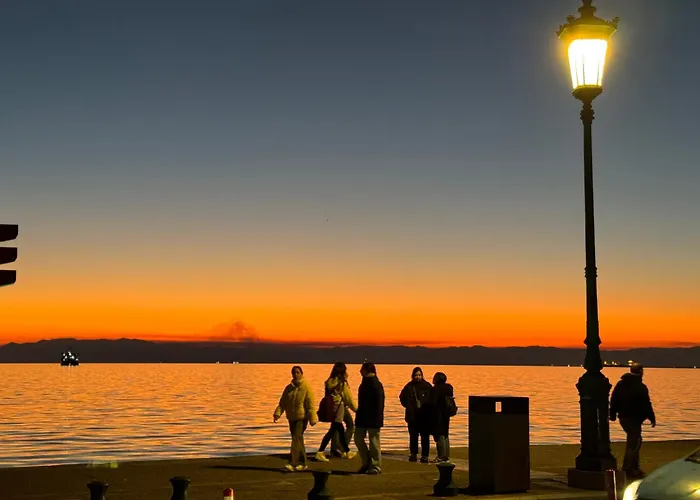 Aphrodites House Upon White Tower * 塞萨洛尼基