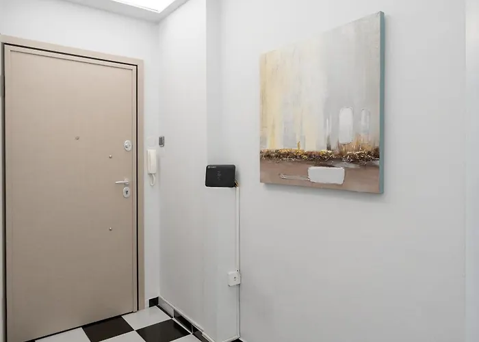 Aphrodites House Upon White Tower Apartment *